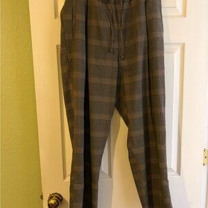 Old Navy Women's Plaid Pants - Brown and Gray